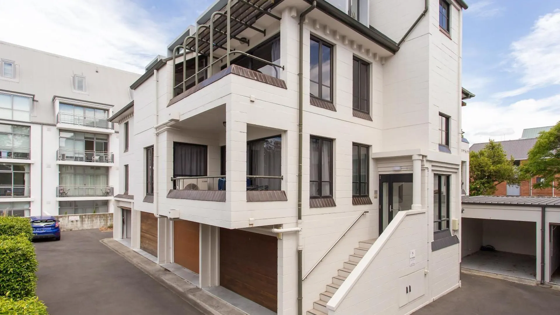 Apartment Prime Cbd Hospital Location Plus Garage 2Bdrms Christchurch New Zealand